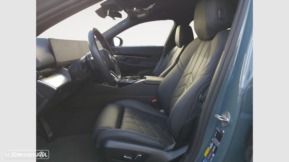 BMW 530 e Pack Desportivo M - 10
