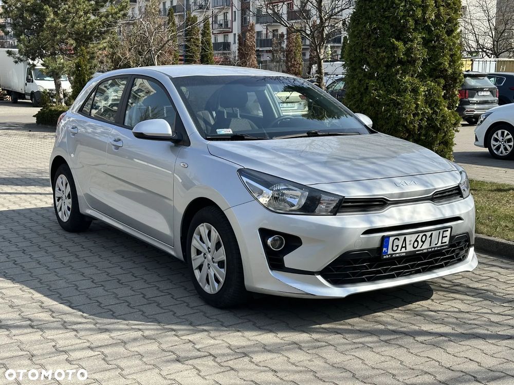 Kia Rio 1.2 M - 9