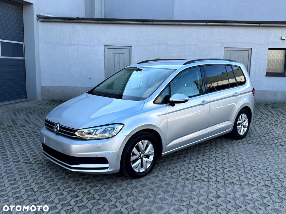Volkswagen Touran 1.6 TDI SCR BlueMotion Technology Comfortline - 2