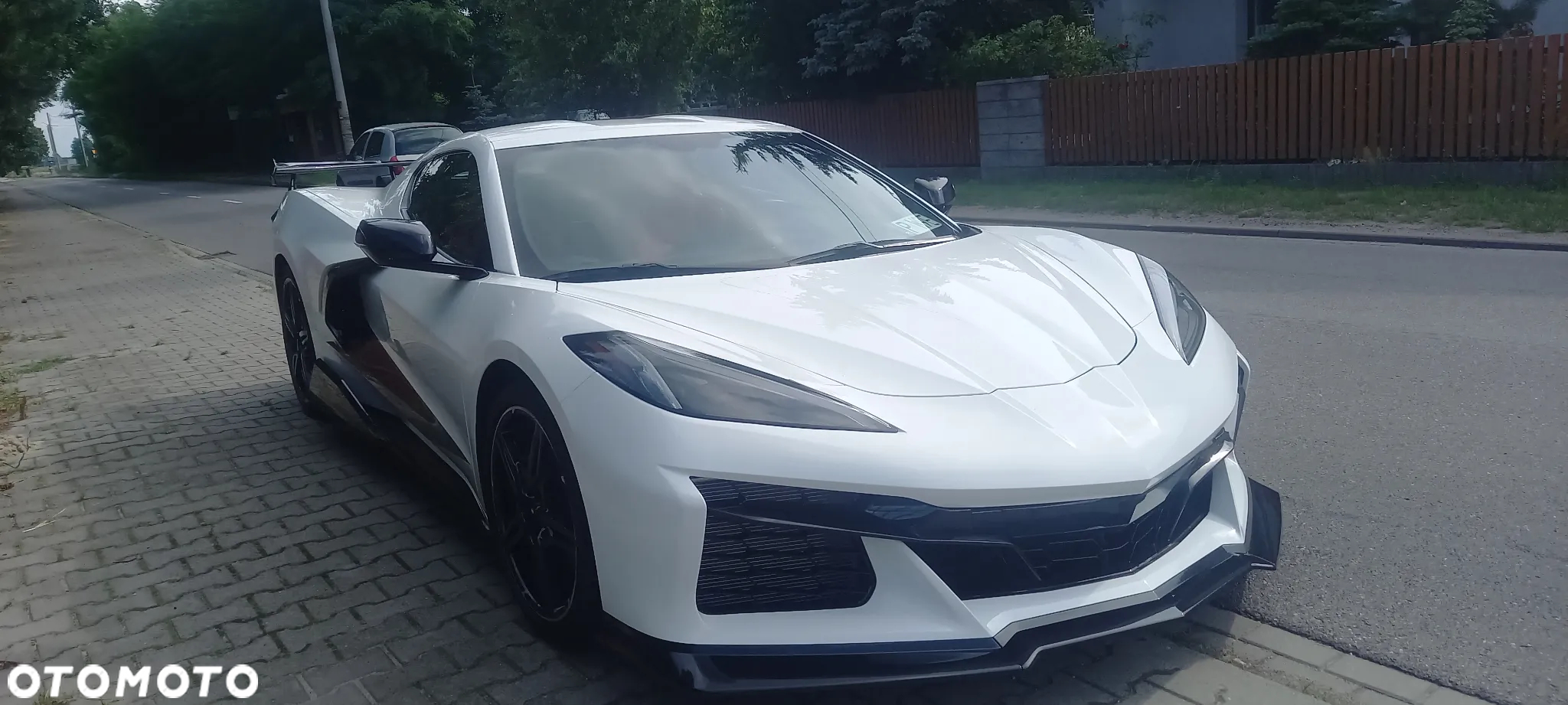 Chevrolet Corvette - 6