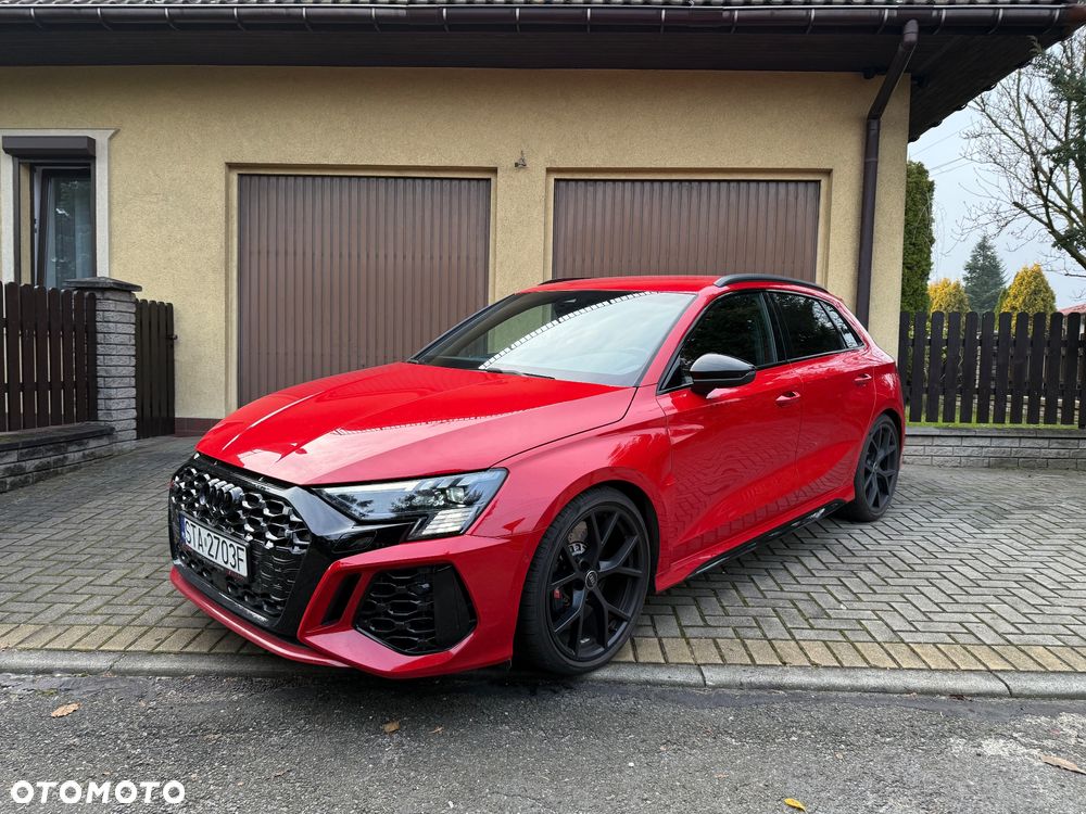 Audi RS3 Sportback - 1