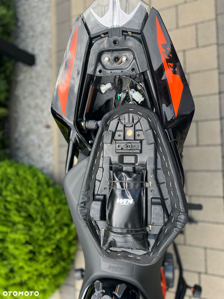 KTM Duke 390 - 9