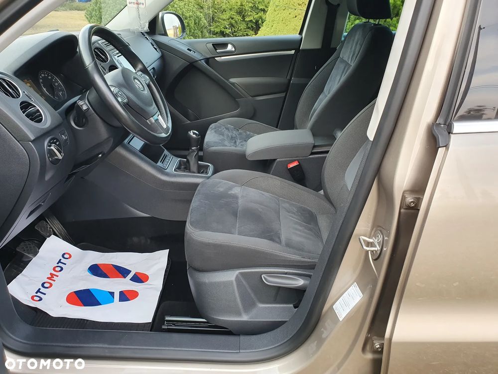 Volkswagen Tiguan 1.4 TSI Perfectline - 12