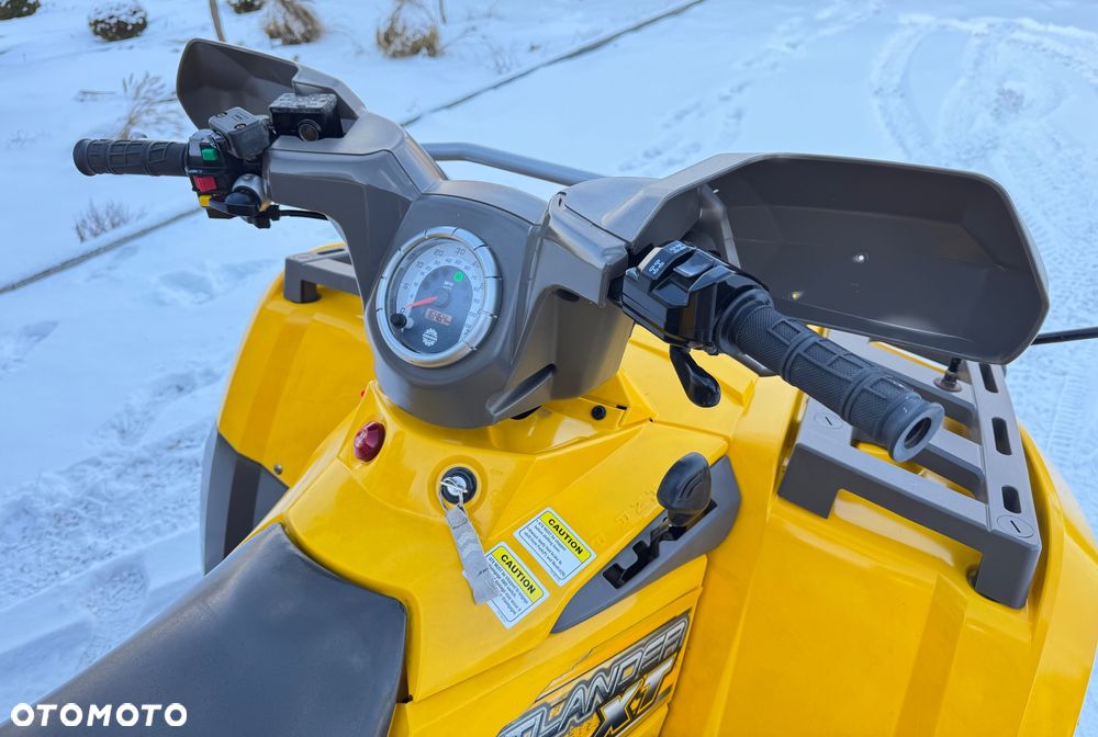 Bombardier Outlander - 10