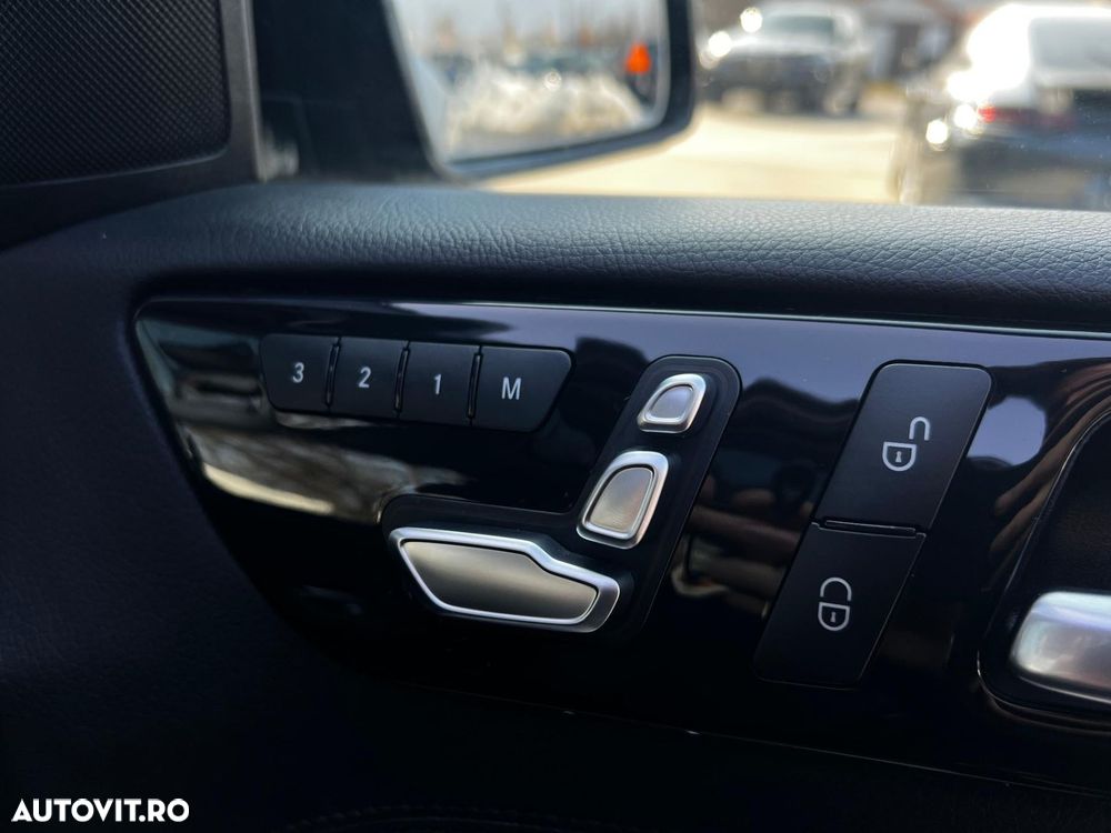 Mercedes-Benz GLS - 12