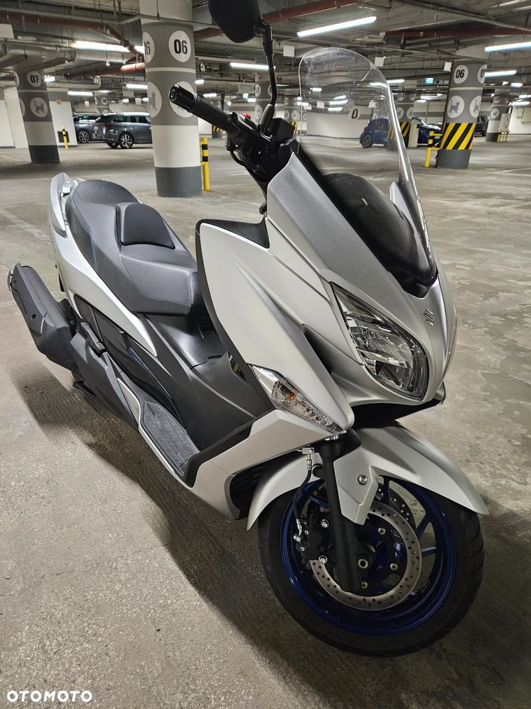 Suzuki Burgman - 1