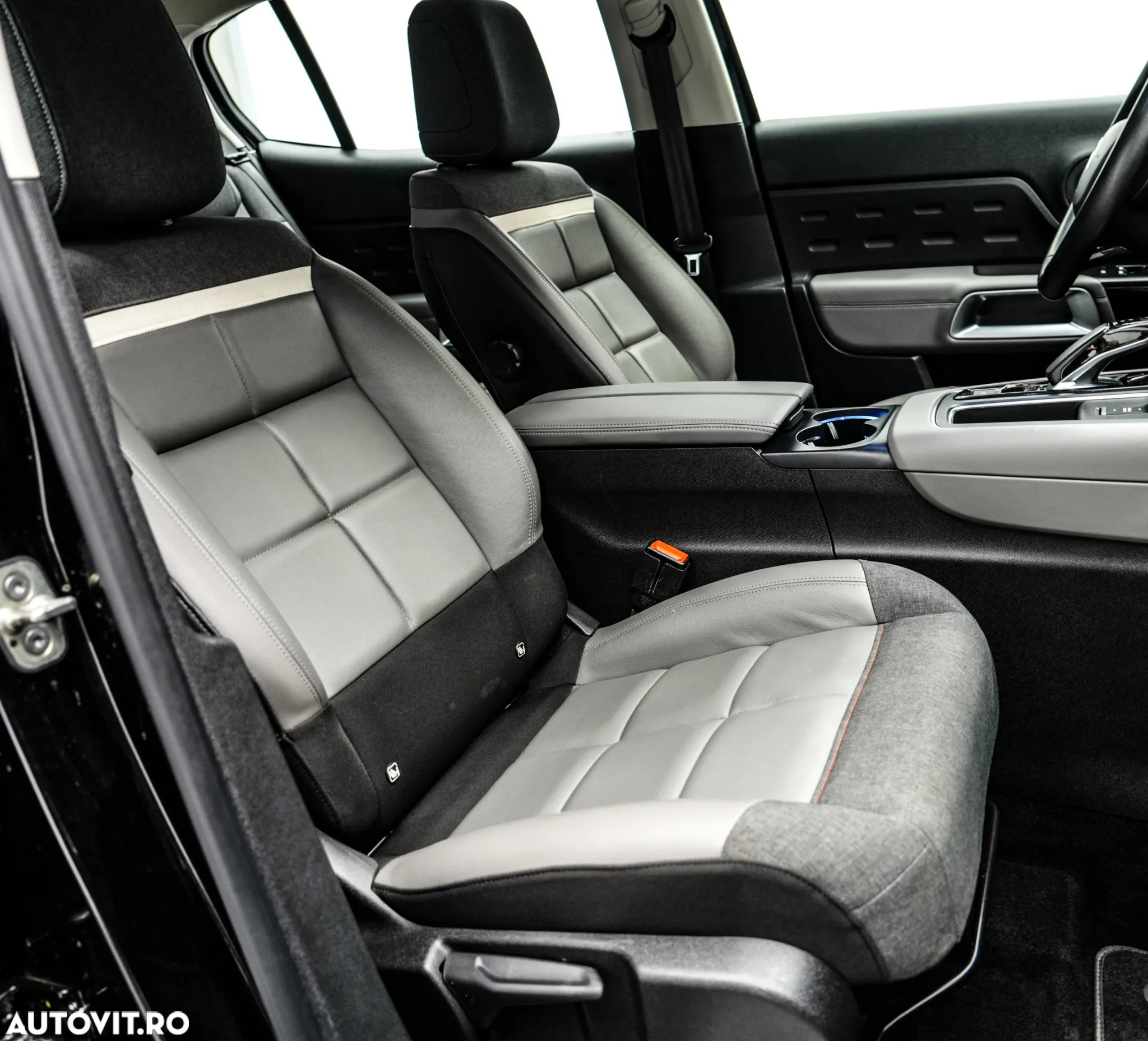 Citroën C5 Aircross 1.6 Hybrid FWD 225 EAT8 Shine - 15