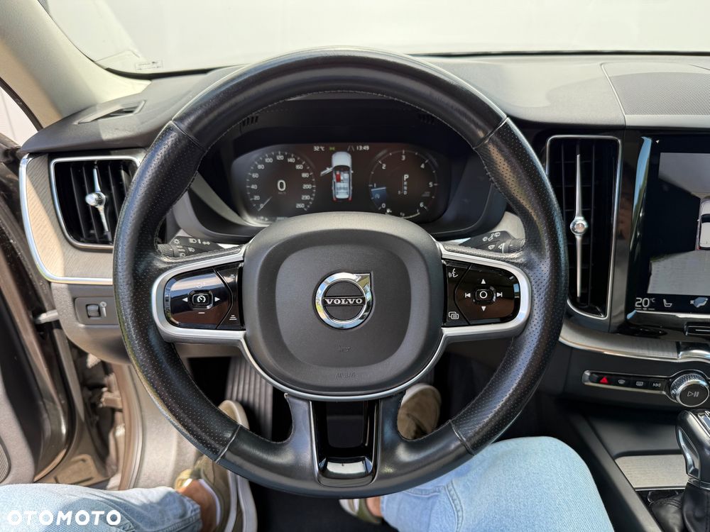 Volvo XC 60 D5 AWD Inscription - 31