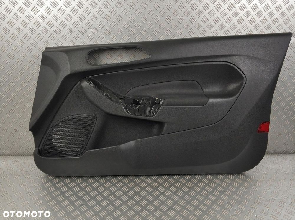 tapicerka boczek drzwi prawych prawy przód przedni FORD FIESTA MK7 LIFT 3D - 1