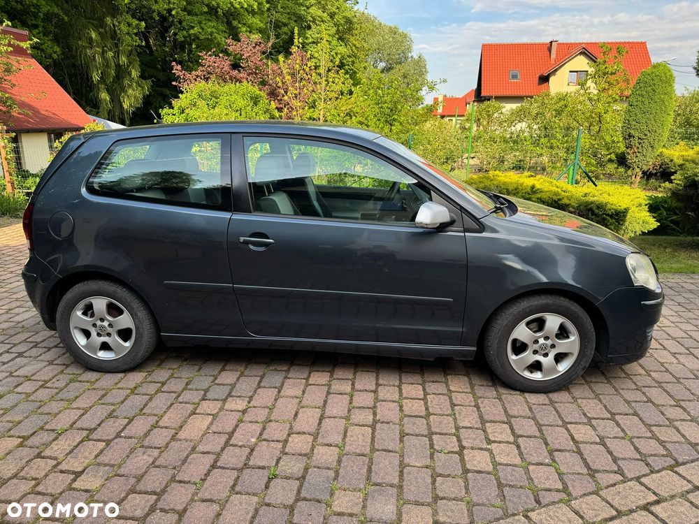 Volkswagen Polo 1.4 TDI DPF BlueMotion - 2