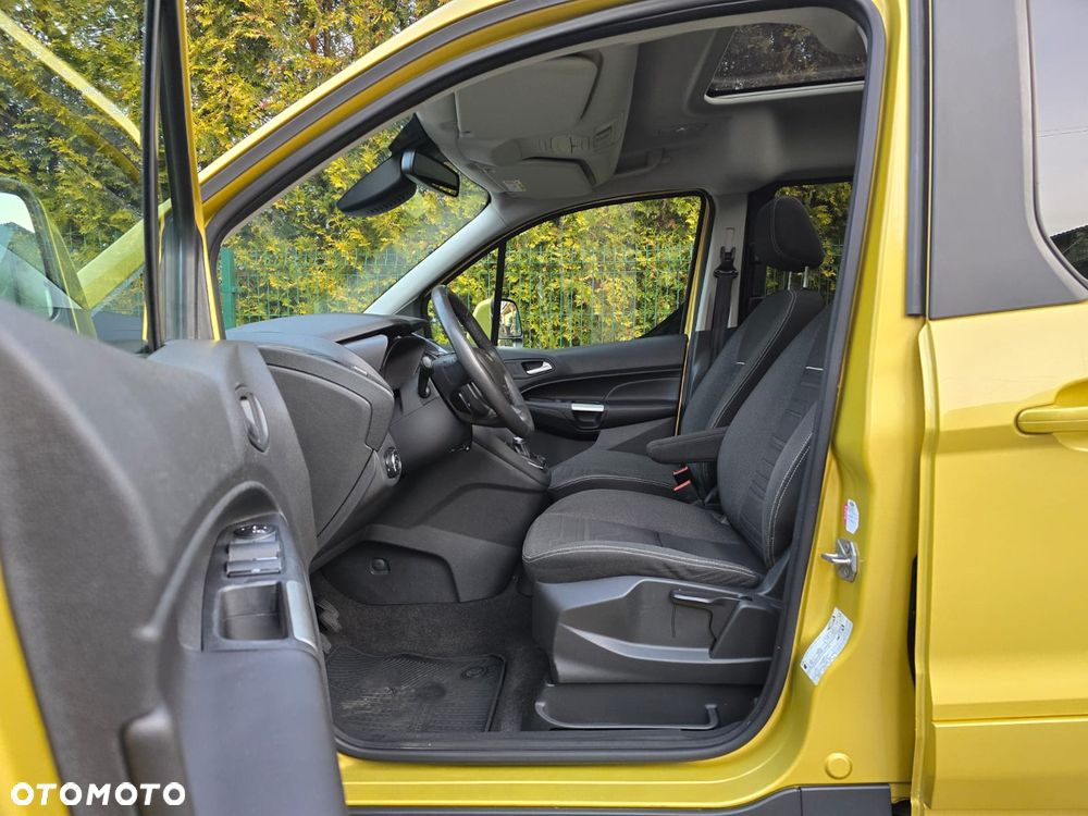 Ford Tourneo Connect - 21