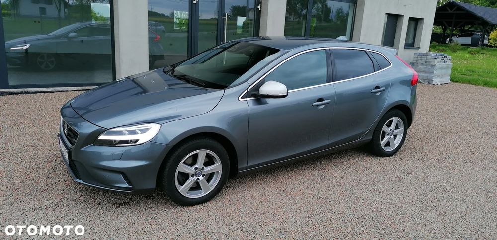 Volvo V40 T3 Drive-E R-Design Momentum - 36