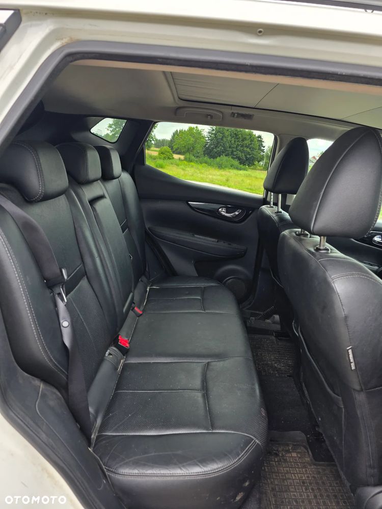 Nissan Qashqai 1.6 DCi Tekna Xtronic - 11
