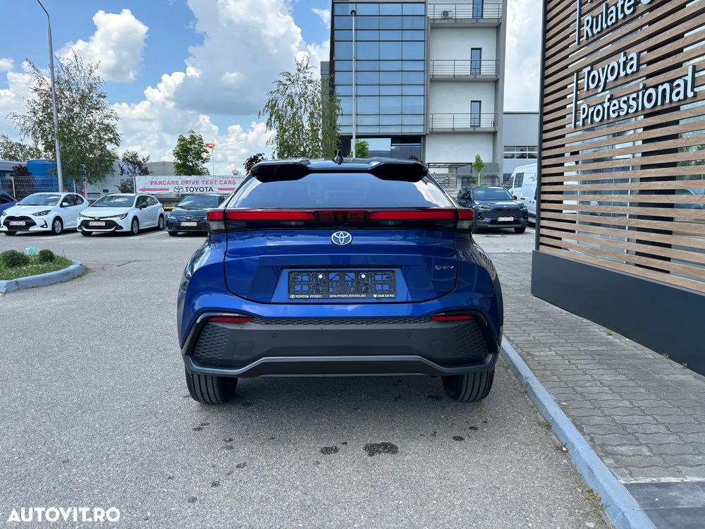 Toyota C-HR - 7