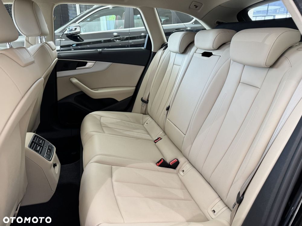 Audi A4 Avant 40 TDI mHEV Quattro S tronic - 13
