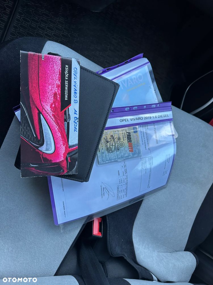 Opel Vivaro - 29