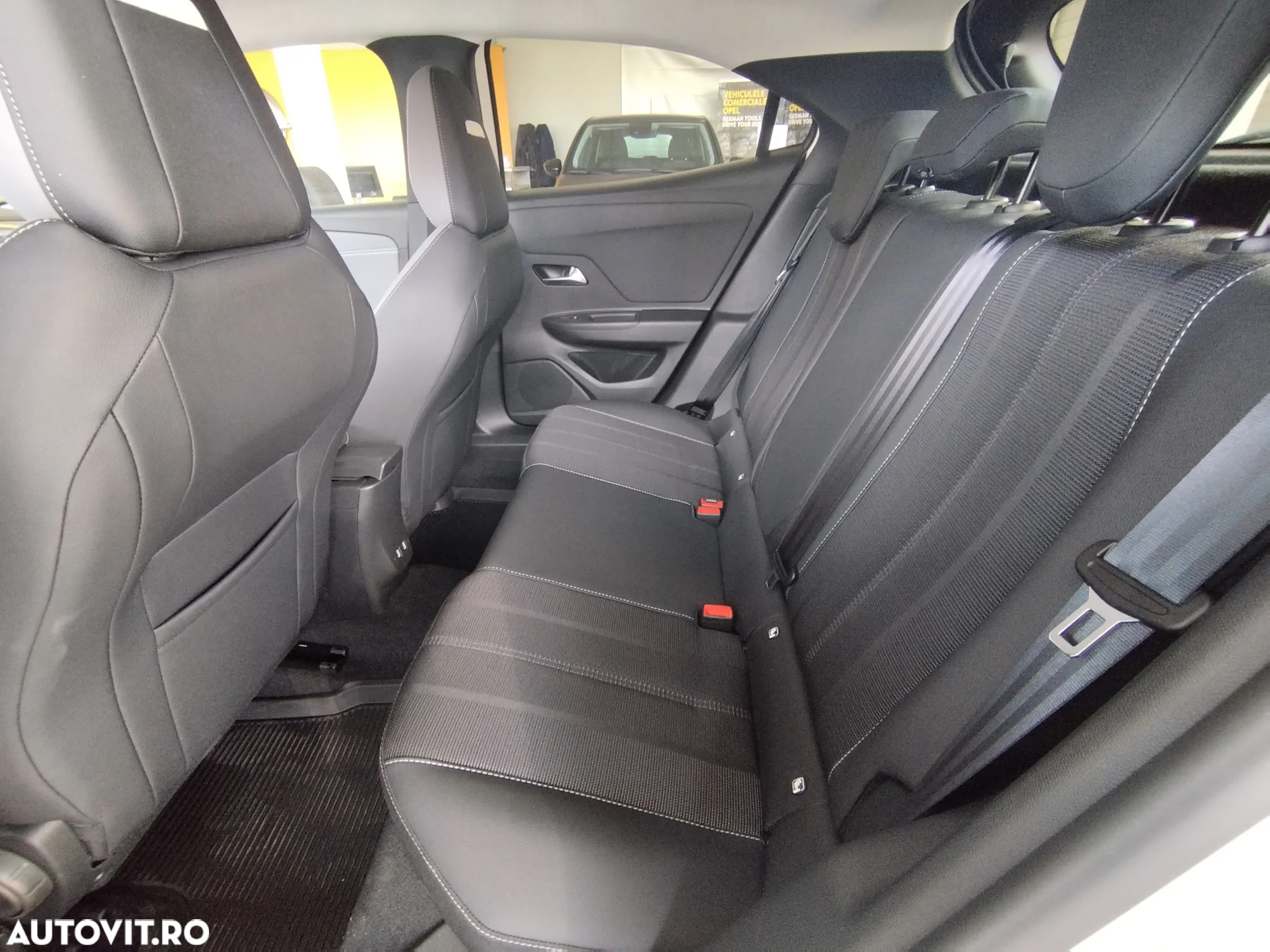 Opel Mokka 1.2L Turbo Start/Stop Aut. Elegance - 10