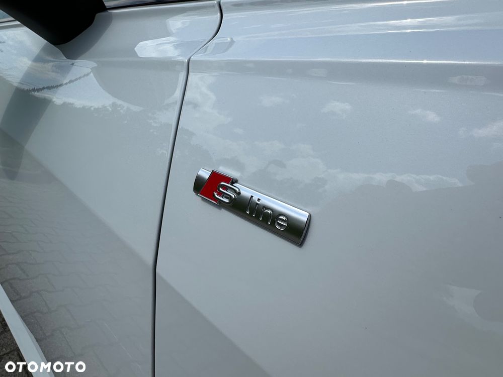 Audi A6 Avant 45 TFSI quattro S tronic sport - 21
