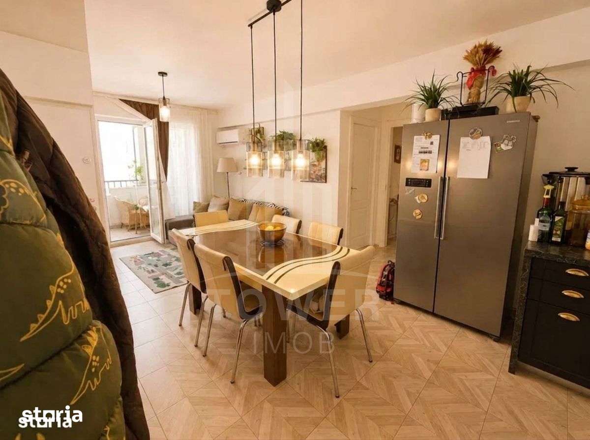 Apartament 3 camere cu 2 băi, 2 locuri de parcare și 2 balcoane — fotografia 2
