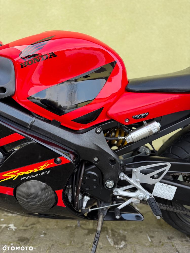 Honda CBR - 24