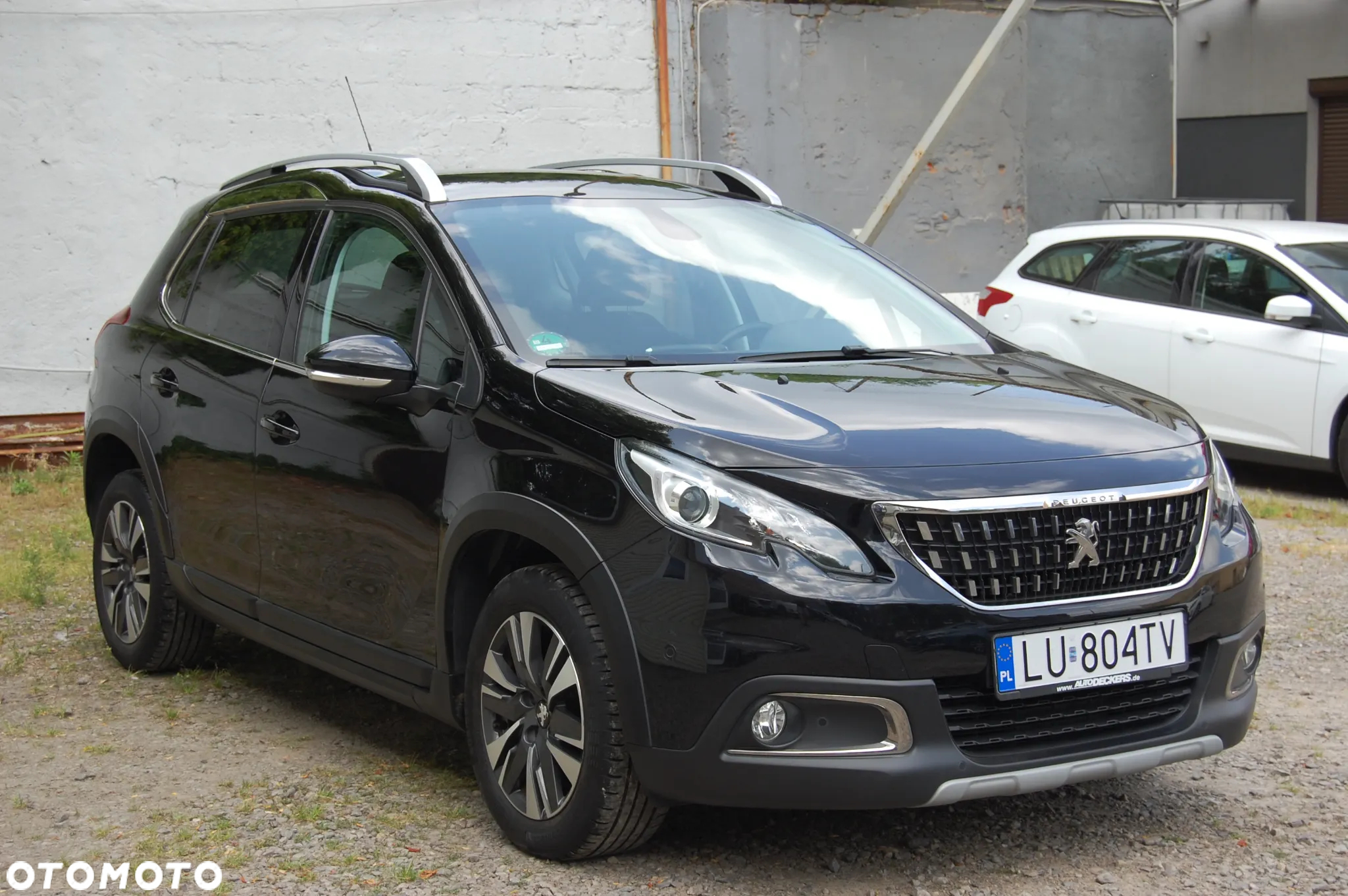 Peugeot 2008 BlueHDi 100 STOP & START Allure - 3