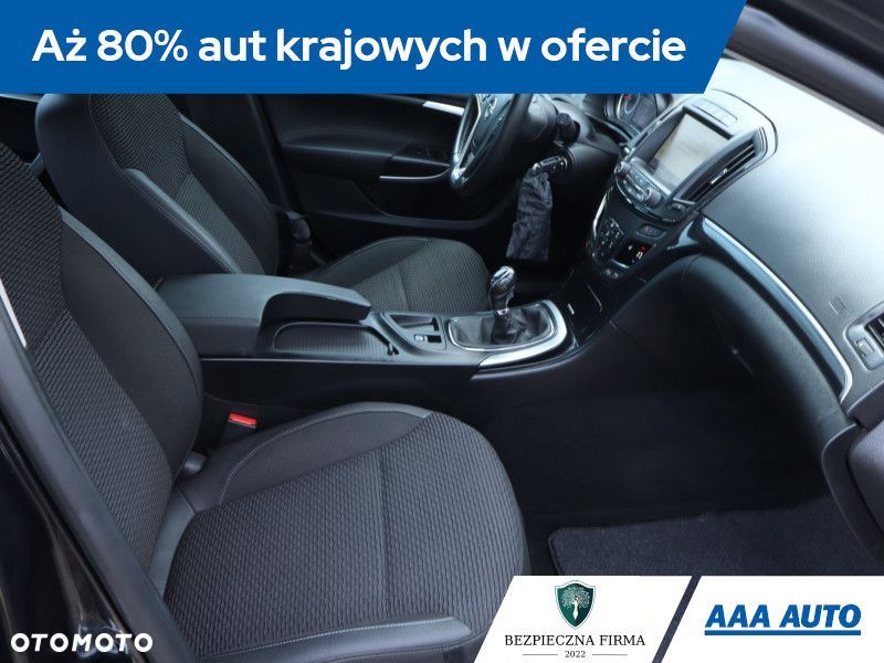 Opel Insignia - 11