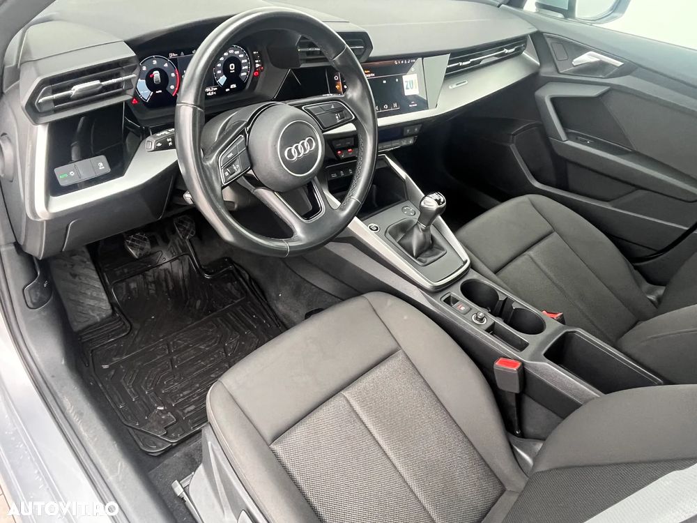 Audi A3 ack 2.0 30 TDI Advanced - 11