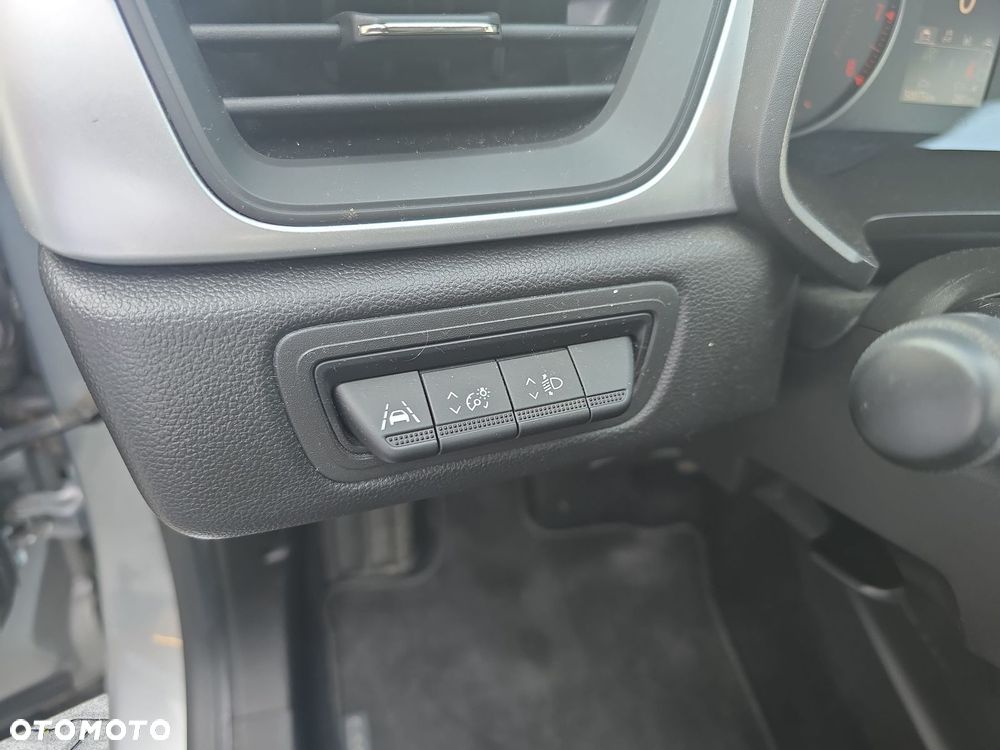 Renault Captur 1.0 TCe Equilibre - 19