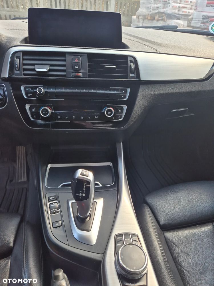 BMW Seria 1 118d Edition M Sport Shadow - 15
