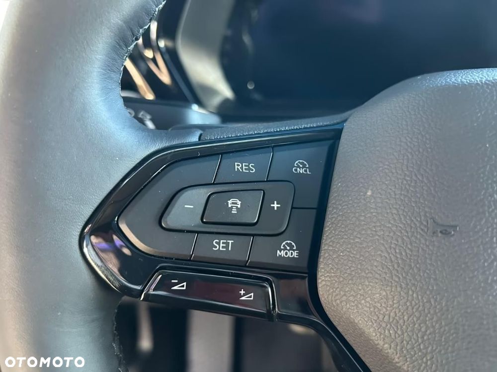 Ford Transit Connect PHEV 150KM Limited - 15