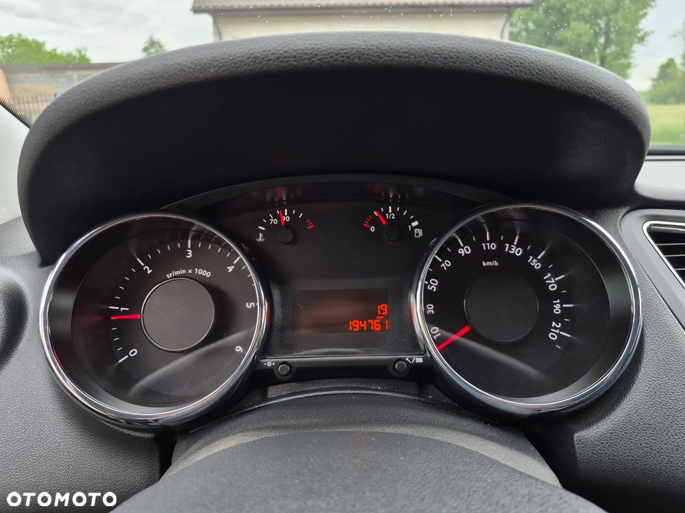 Peugeot 5008 - 18