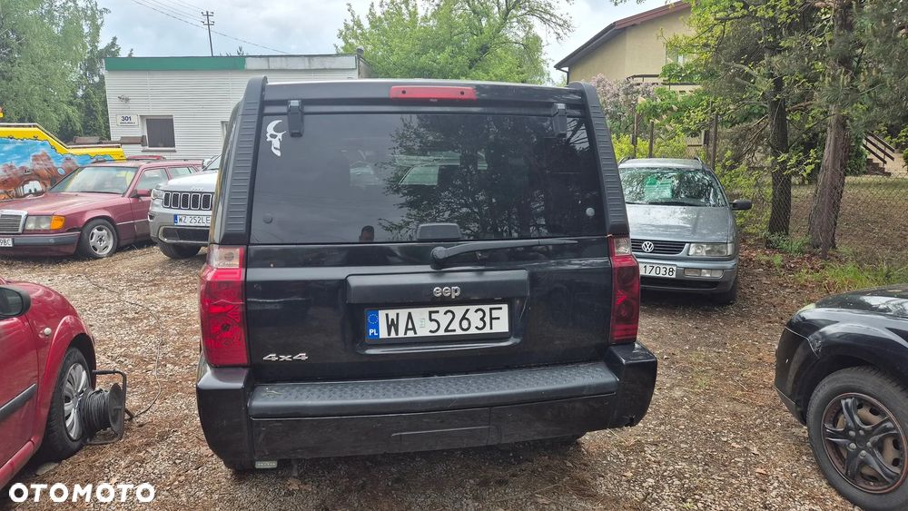 Jeep Commander - 4