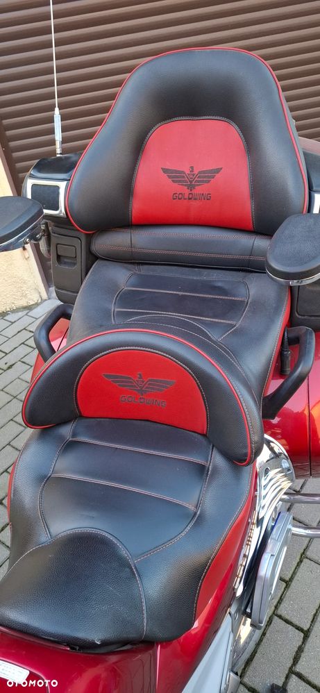 Honda GL - 8