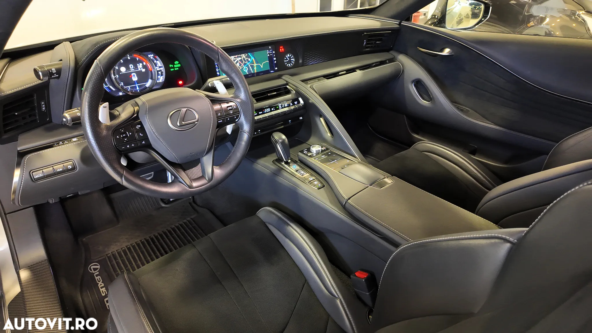 Lexus LC 500h Sport Premium - 16