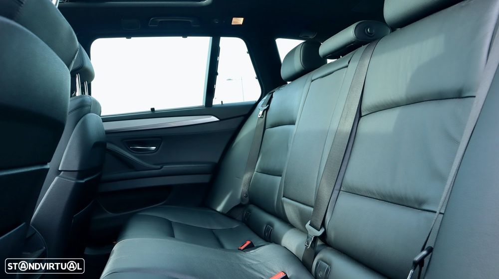 BMW 535 d Pack M Auto - 34