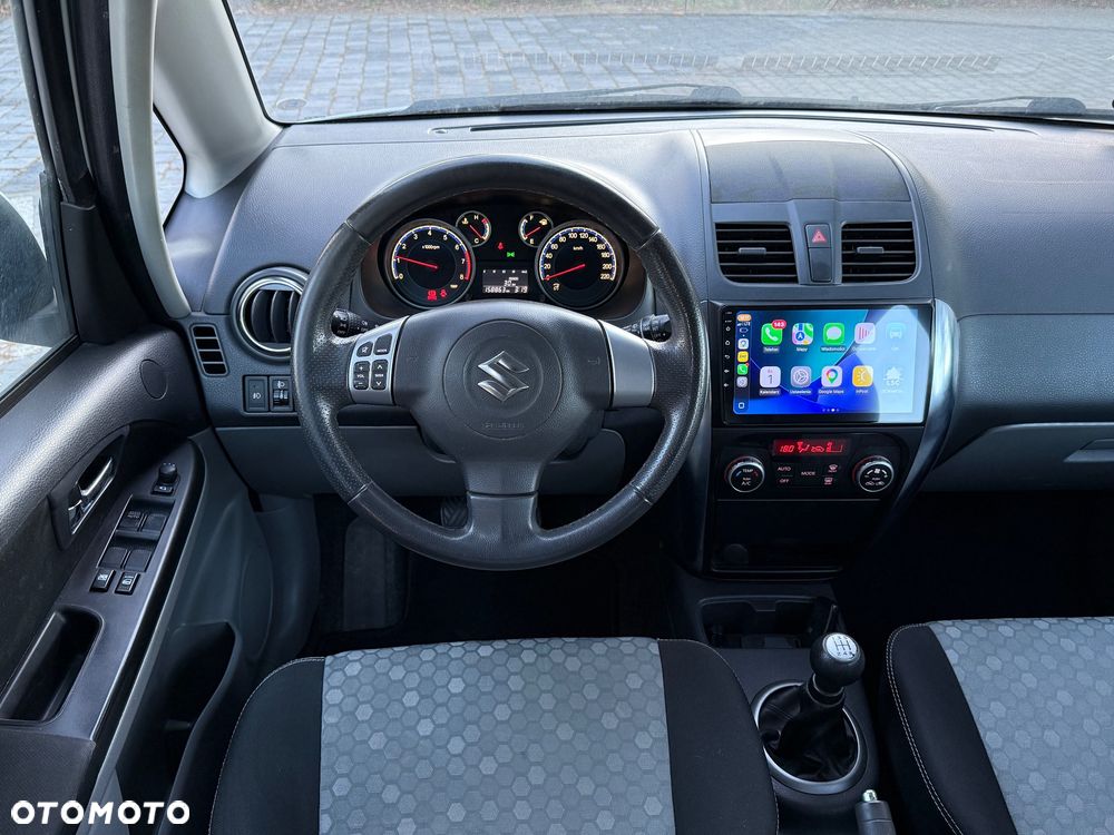 Suzuki SX4 - 5