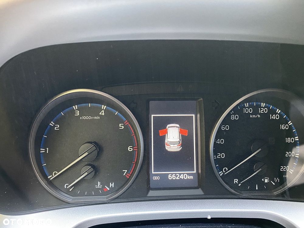 Toyota RAV4 2.0 D-4D 4x2 Start-Stop Edition-S - 11