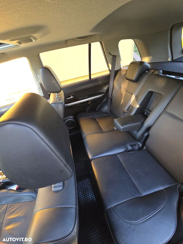 Suzuki Grand Vitara 1.9 DDIS Navi - 8