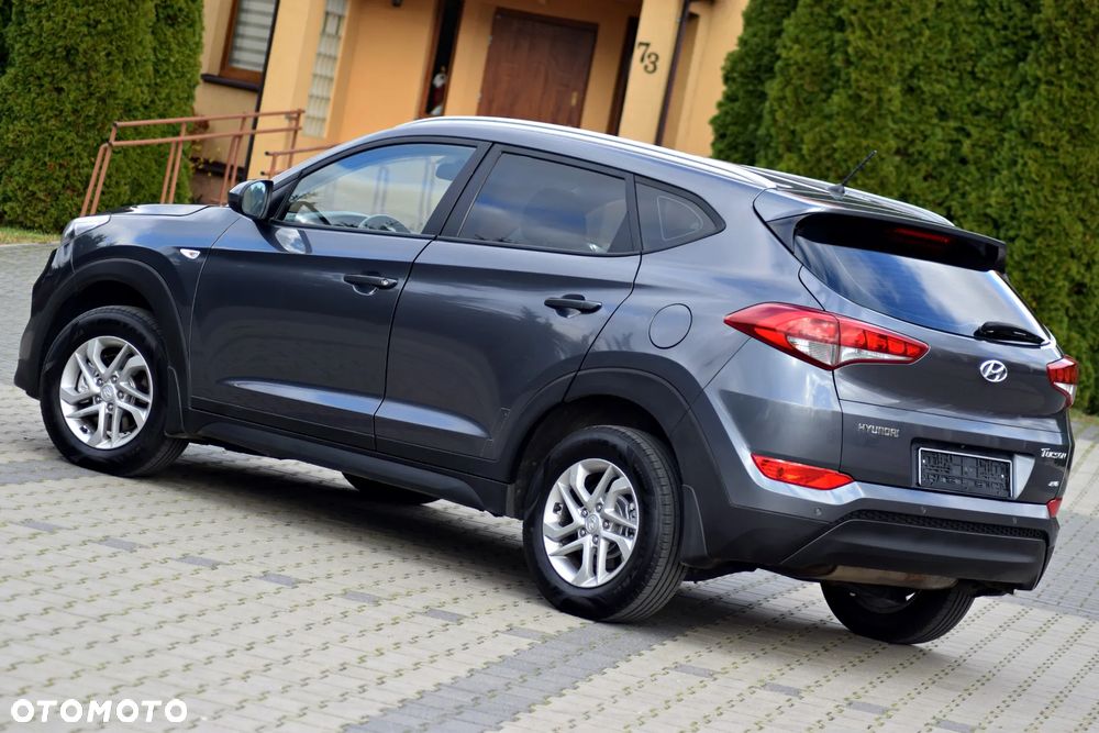 Hyundai Tucson 2.0 CRDI 4WD Automatik Premium - 10