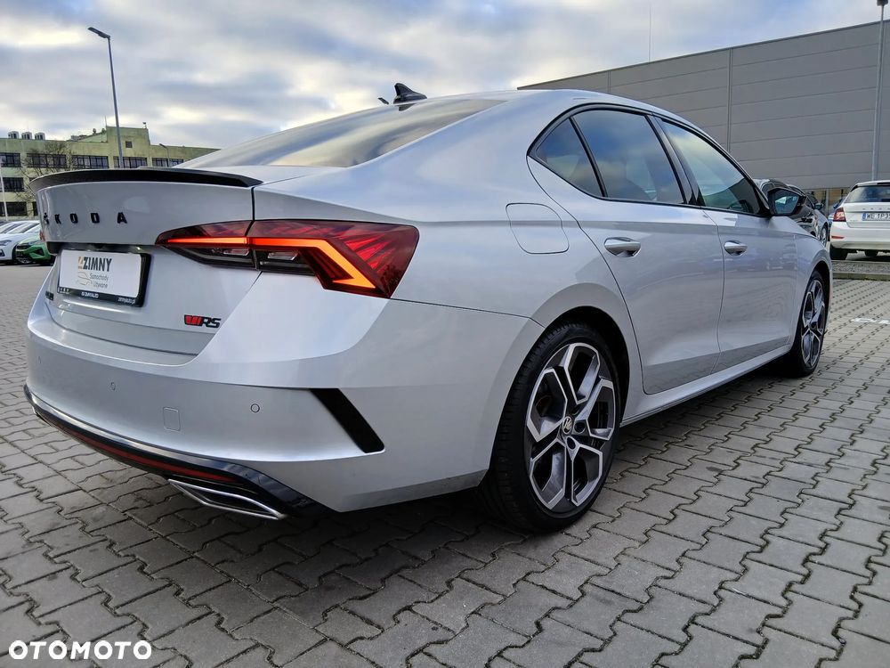 Skoda Octavia 2.0 TDI RS DSG - 8