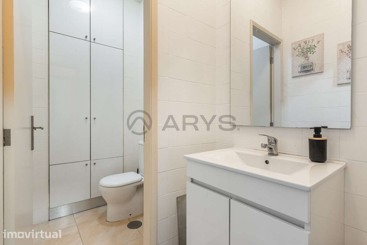 Apartamento T3 localizado na Rua Conselheiro Lobato, Braga - Grande imagem: 4/17