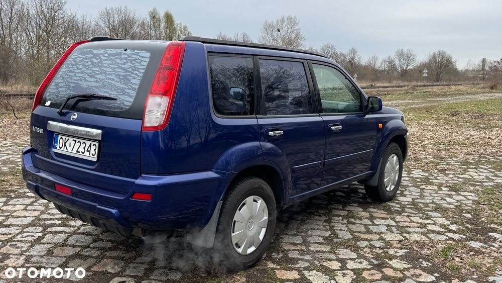 Nissan X-Trail 2.0 Sport + - 2