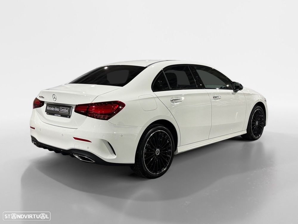 Mercedes-Benz A 250 - 5