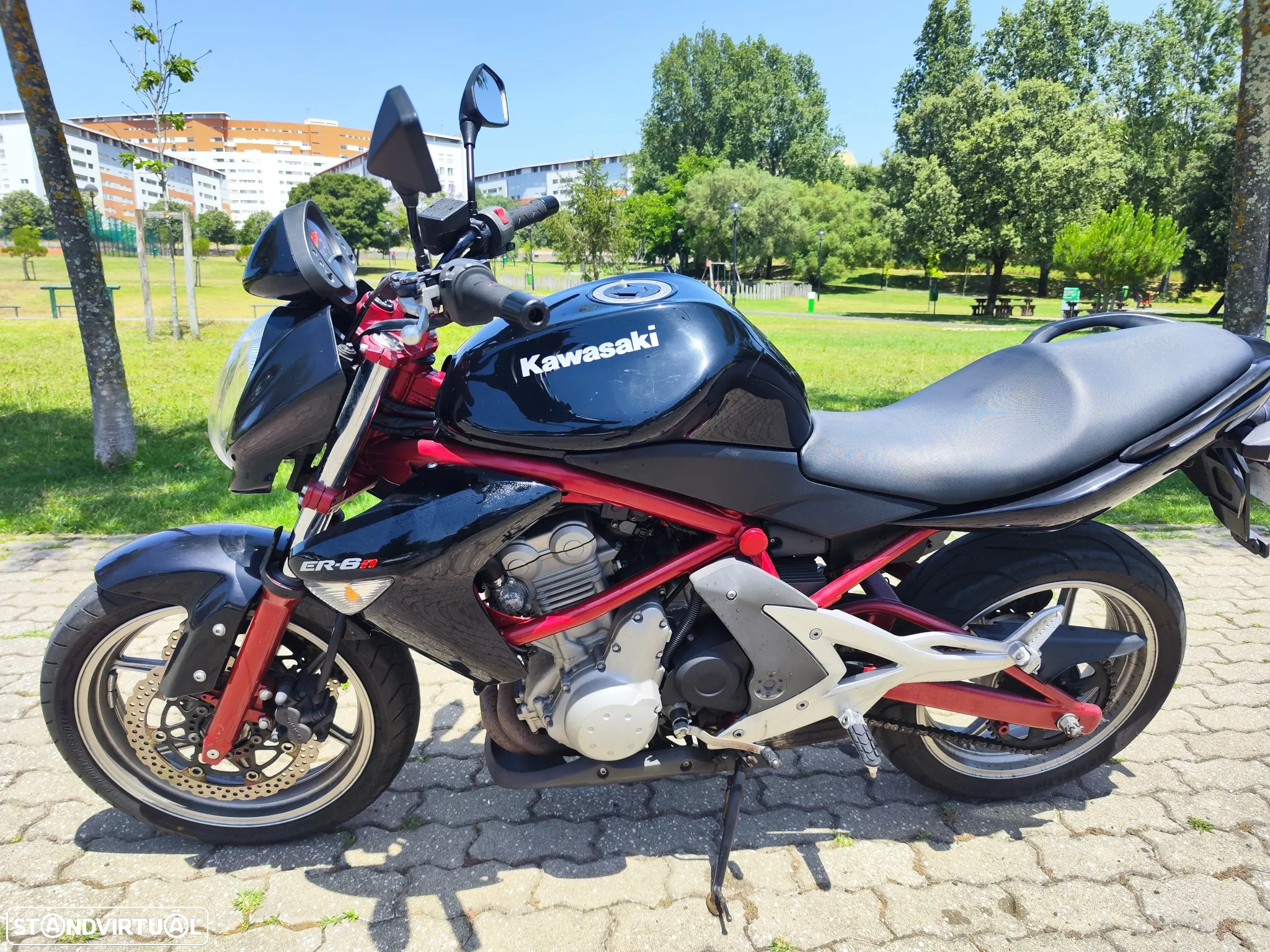 Kawasaki ER 6 - 9