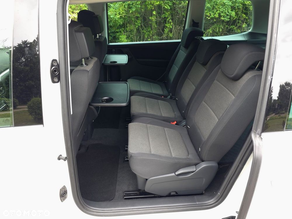 Volkswagen Sharan 2.0 TDI Comfortline DSG - 11