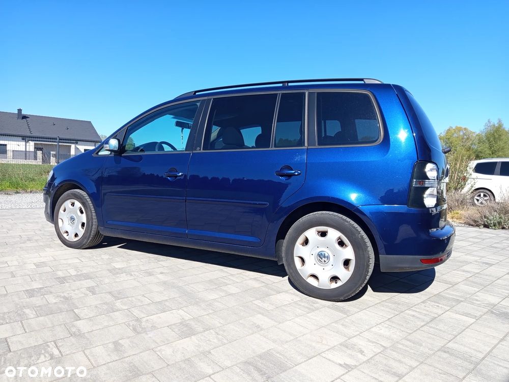 Volkswagen Touran 1.4 TSI United - 16