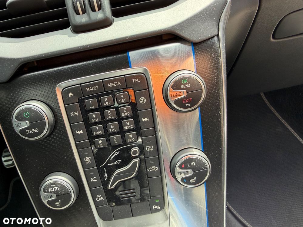 Volvo V40 D2 RDesign - 16
