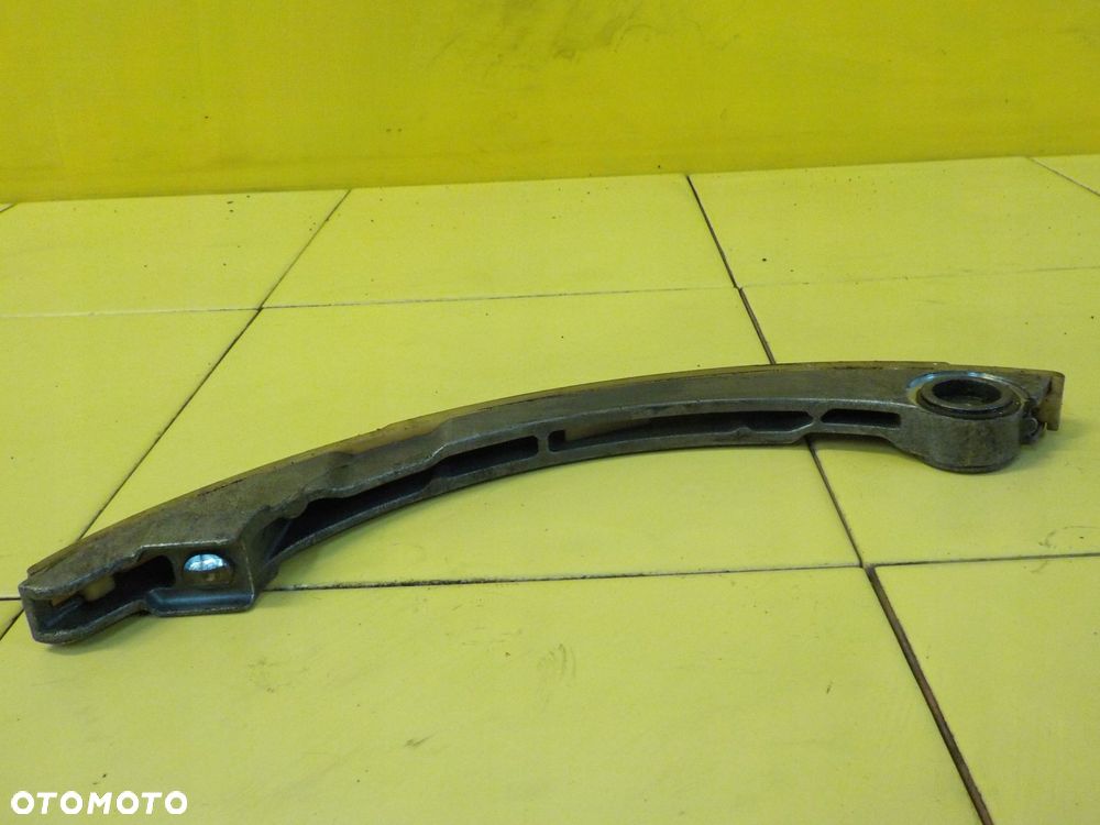 INSIGNIA 2.0 T 10r 220KM slizg prowadnica lancucha - 10