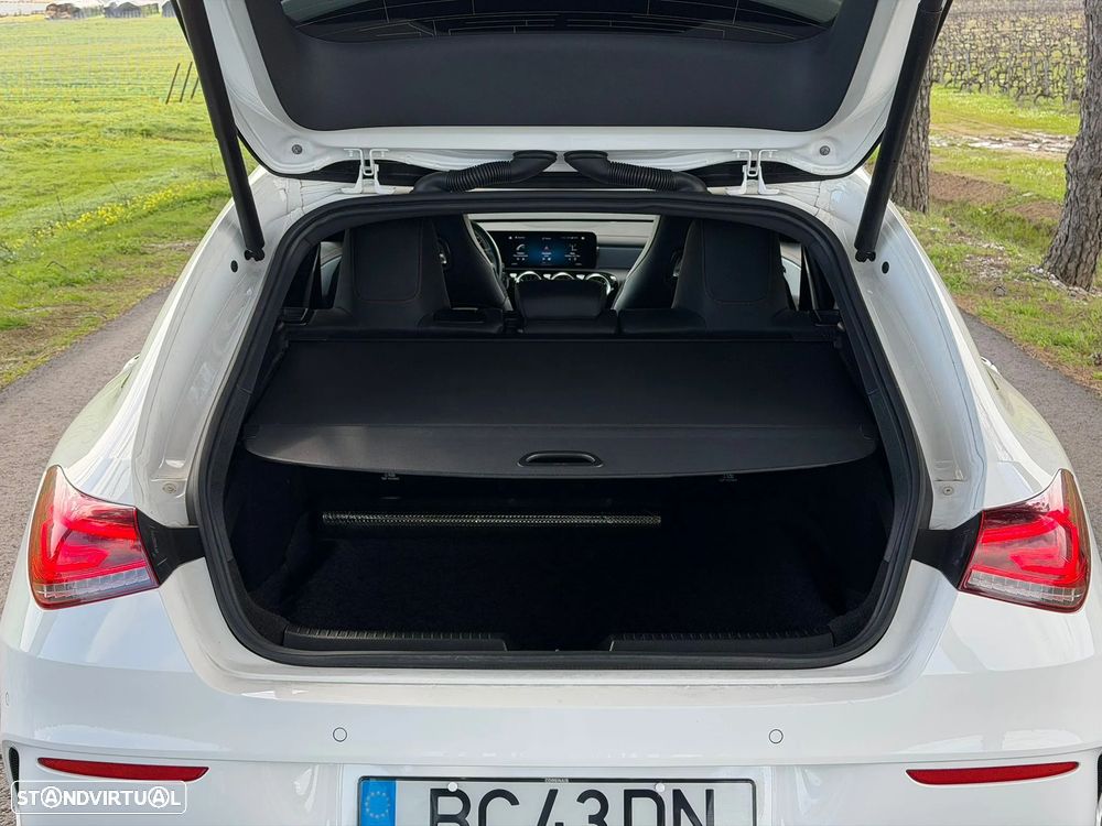 Mercedes-Benz CLA 200 d Shooting Brake AMG Line Aut. - 6