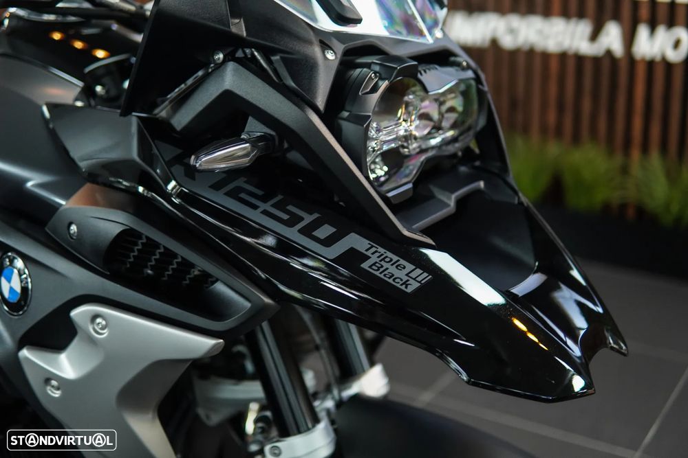 BMW R 1250 GS TRIPLE BLACK - 18